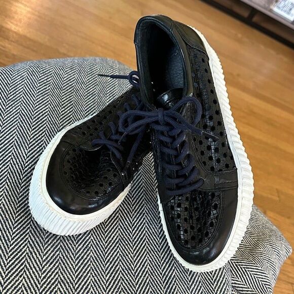 MUSSE & CLOUD Black Cacey Woven Perforated Leather Flatform Creeper Sneakers 9 - Picture 2 of 16